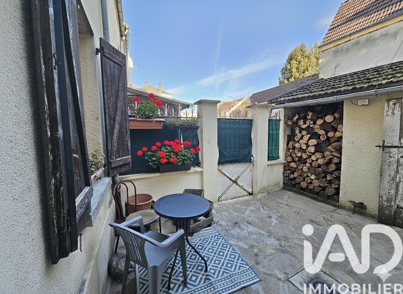 Maison de village - 70 m² - 4 pièces