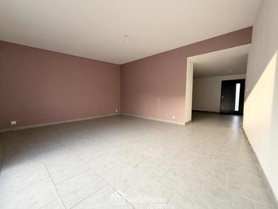 Maison - 98 m² - 5 pièces