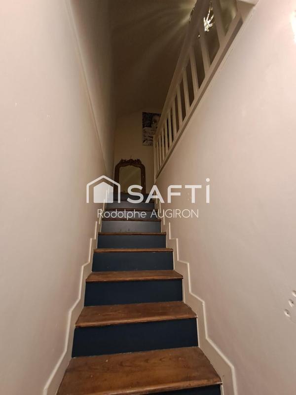 Maison - 90 m² - 4 pièces