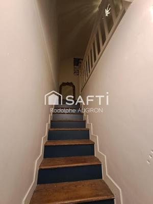 Maison - 90 m² - 4 pièces