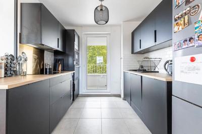 Appartement - 84 m² - 4 pièces