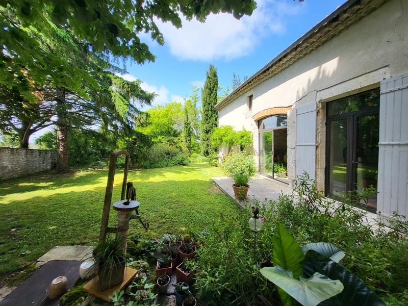 Maison de village - 170 m² - 6 pièces