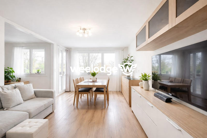 Appartement - 81 m² - 5 pièces