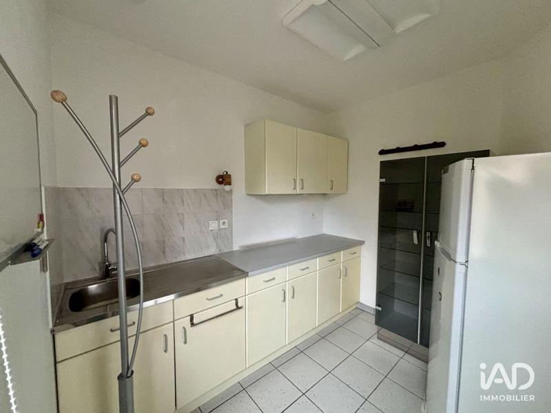 Local commercial - 68 m² - 3 pièces