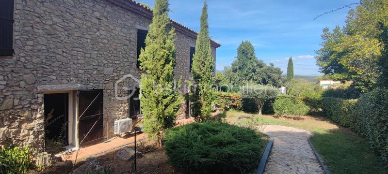 Maison en pierre - 180 m² - 7 pièces