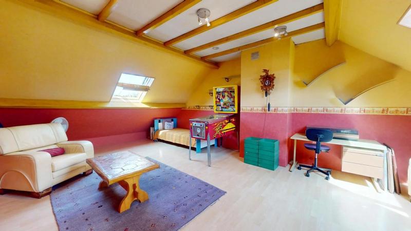 Pavillon - 157 m² - 6 pièces