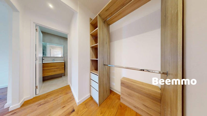 Appartement - 75 m² - 4 pièces