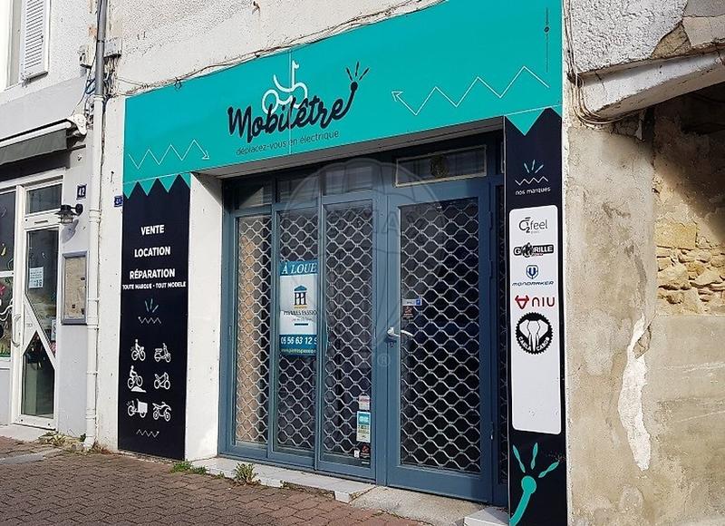 Local commercial - 46 m² - 2 pièces