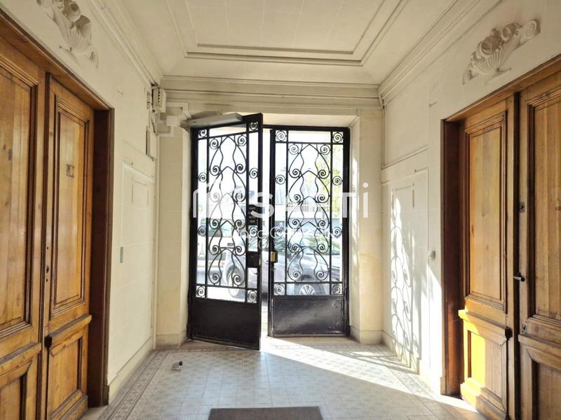 Appartement - 95 m² - 4 pièces