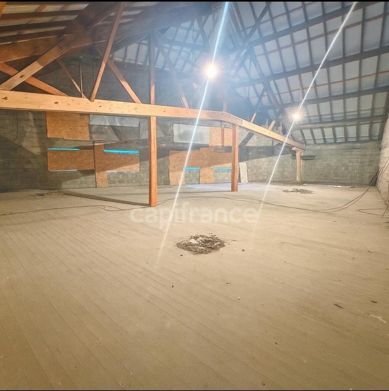 Bureau - 300 m² - 3 pièces