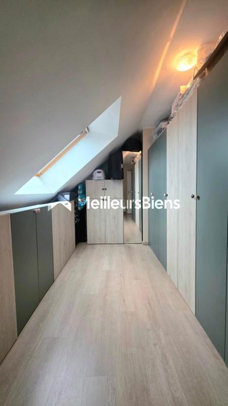 Maison - 96 m² - 4 pièces