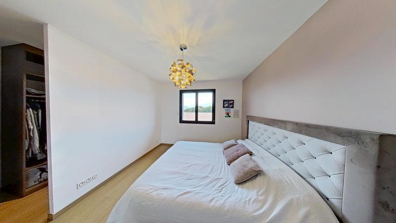 Maison - 130 m² - 4 pièces