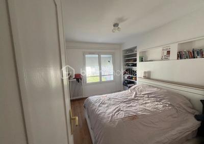 Appartement - 86 m² - 5 pièces