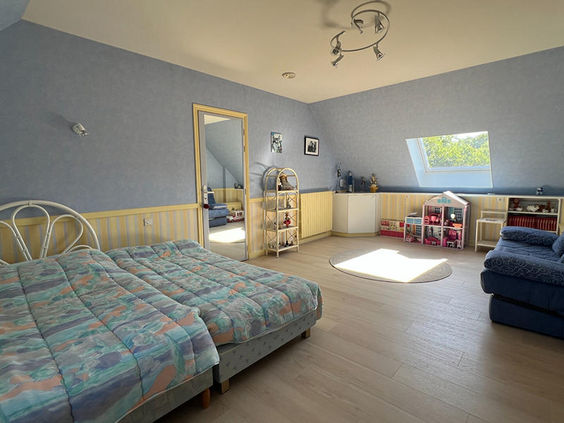 Maison - 152 m² - 6 pièces