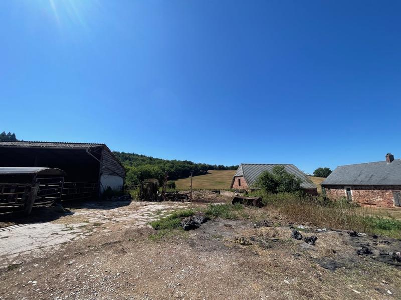 Corps de ferme - 140 m² - 4 pièces