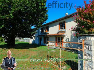 Maison - 340 m² - 10 pièces