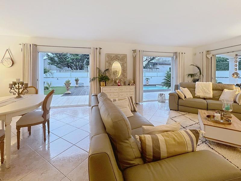 Villa - 160 m² - 6 pièces