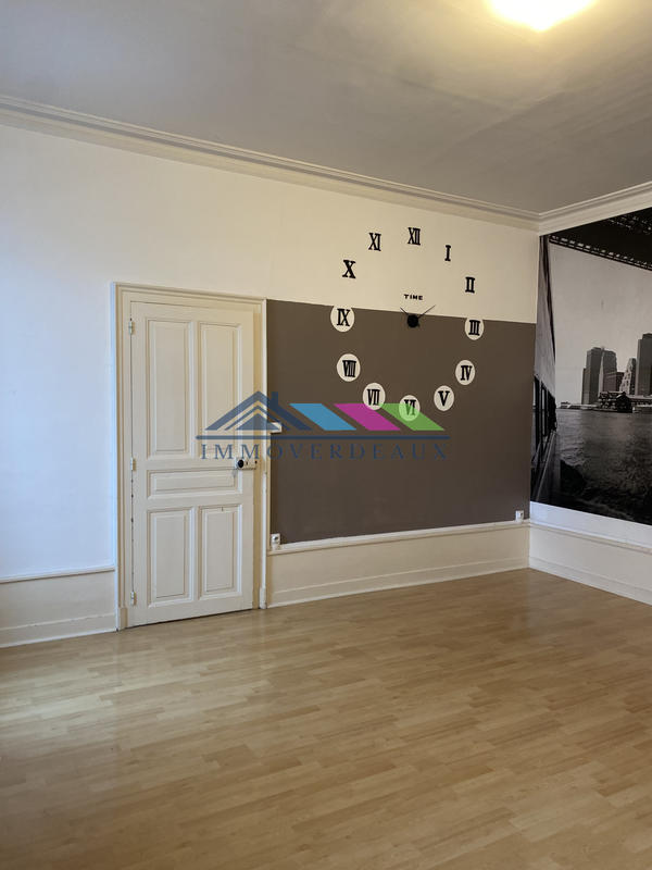 Appartement - 96 m² - 4 pièces