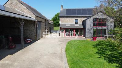 Maison de domaine équestre - 165 m² - 8 pièces