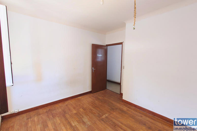 Maison - 83 m² - 5 pièces