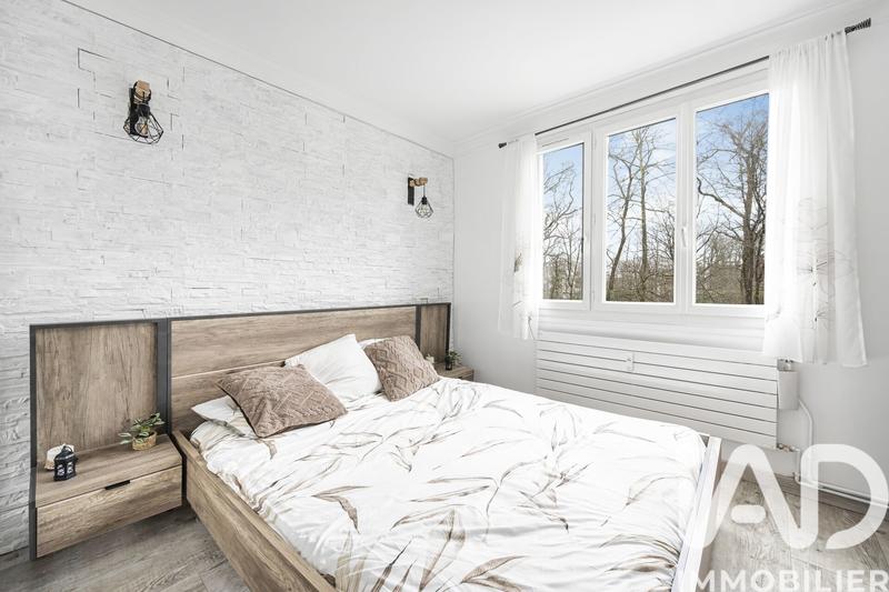 Appartement - 90 m² - 4 pièces