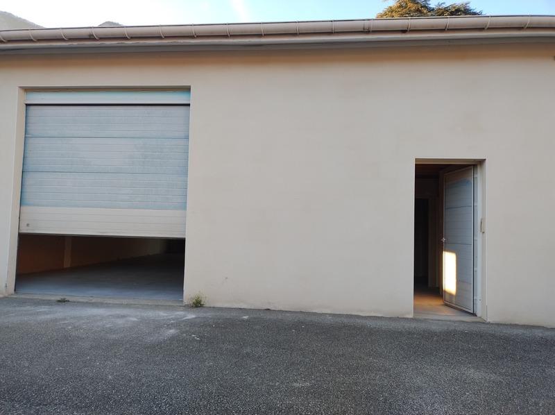 Bureau - 170 m² - 2 pièces