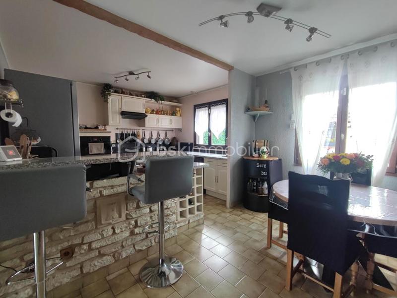 Maison - 140 m² - 5 pièces