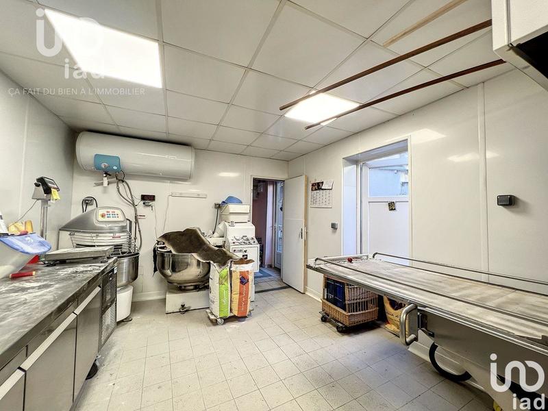 Local commercial - 240 m²