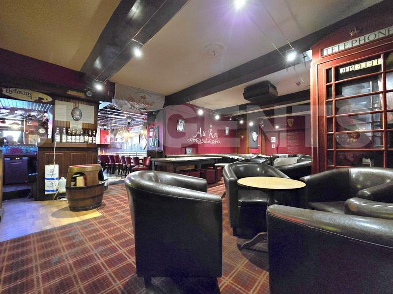 Fonds de commerce - 120 m²