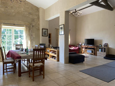 Maison - 291 m² - 13 pièces