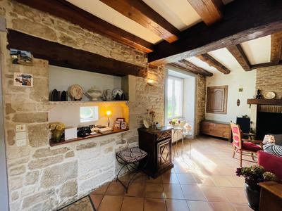 Maison - 220 m² - 5 pièces