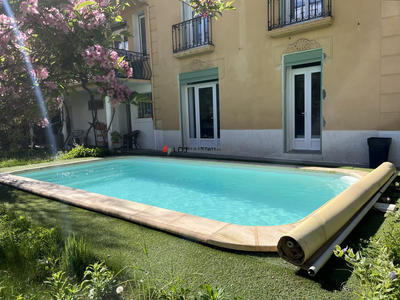 Maison - 186 m² - 7 pièces