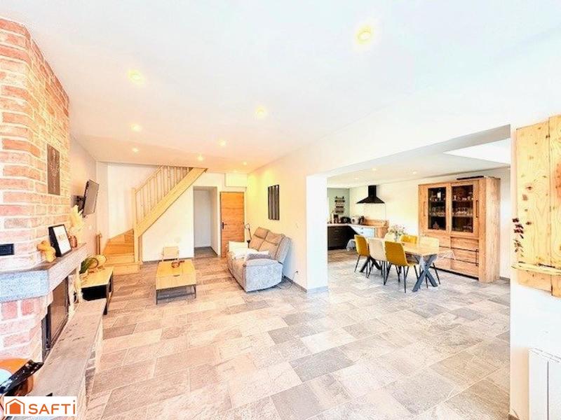 Maison - 95 m² - 6 pièces