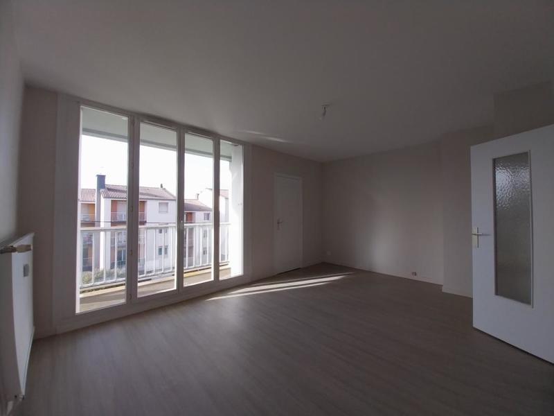 Appartement - 88 m² - 5 pièces