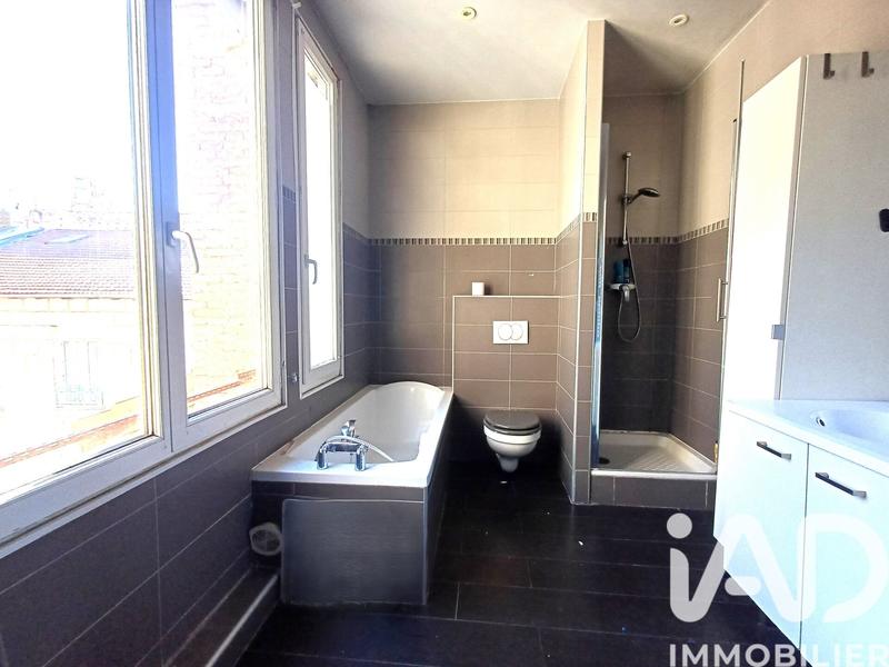 Appartement - 94 m² - 4 pièces