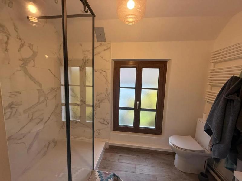 Ferme - 240 m² - 9 pièces