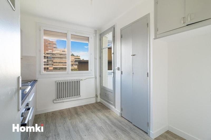 Appartement - 75 m² - 4 pièces