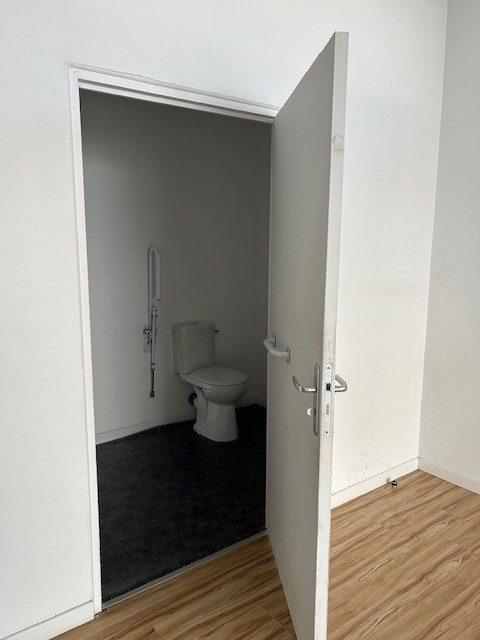 Local commercial - 36 m² - 2 pièces