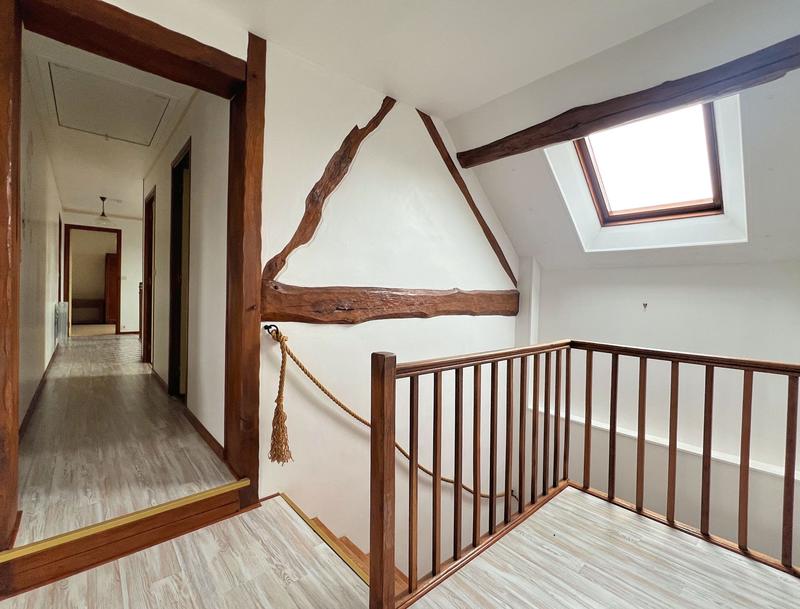 Maison ancienne - 161 m² - 7 pièces