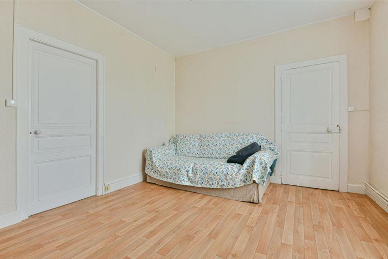 Maison - 182 m² - 8 pièces