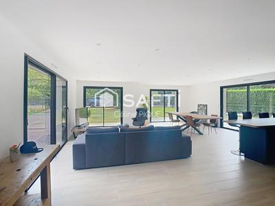 Maison - 145 m² - 5 pièces