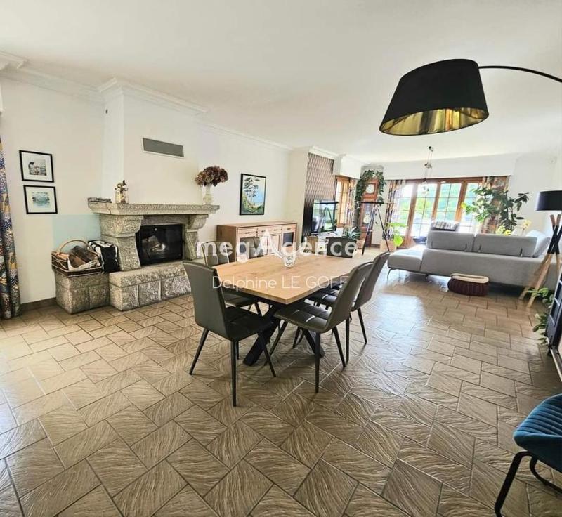 Maison ancienne - 224 m² - 9 pièces