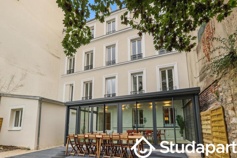 Chambre - 10 m² - 1 pièce