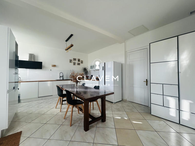 Maison - 175 m² - 6 pièces