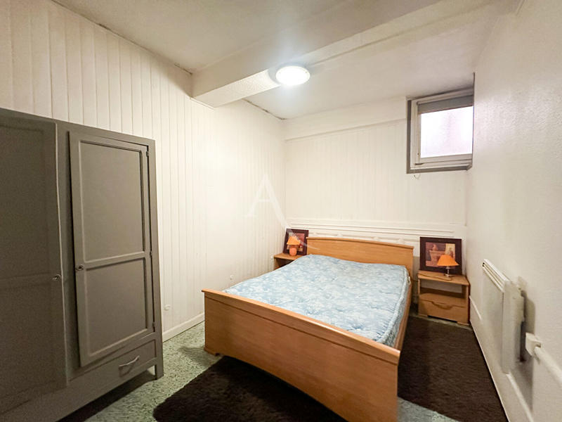 Immeuble - 11 pièces