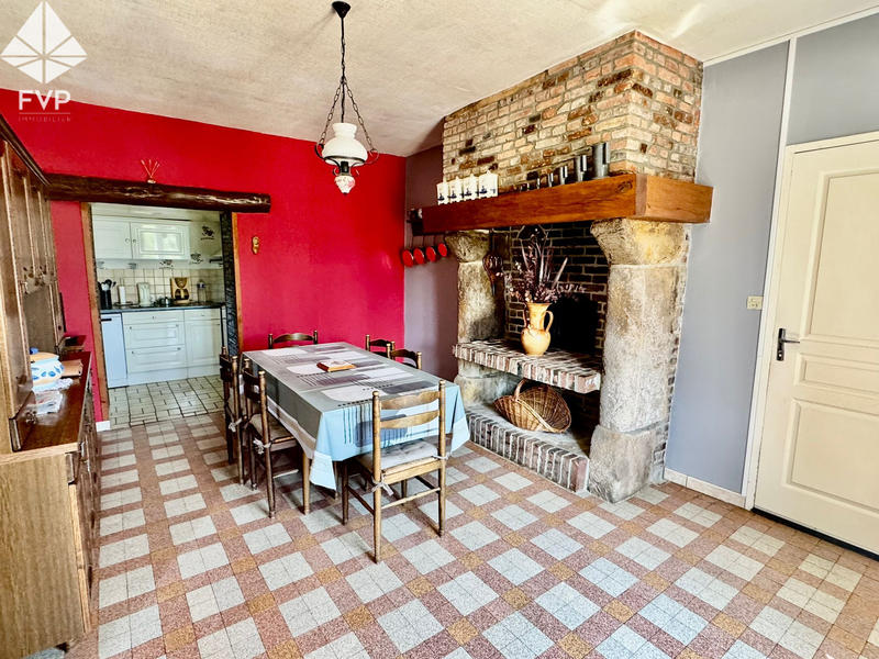 Propriété - 166 m² - 6 pièces