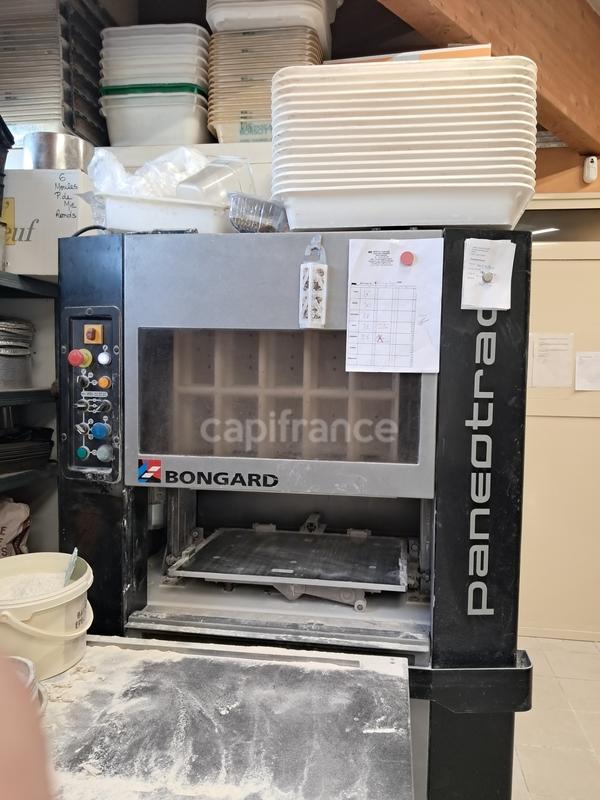 Fonds de commerce - 220 m²