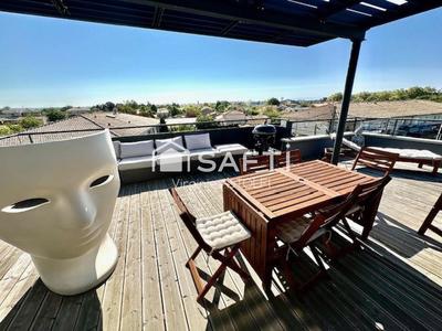 Appartement - 95 m² - 4 pièces