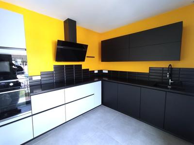 Maison - 171 m² - 6 pièces