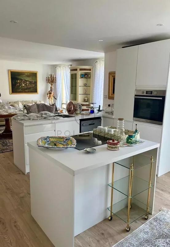 Appartement villa - 400 m²